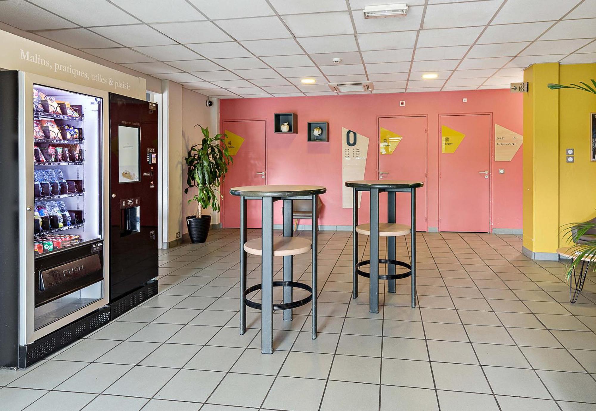B&B Hotel Rouen Saint-Étienne-du-Rouvray Екстериор снимка