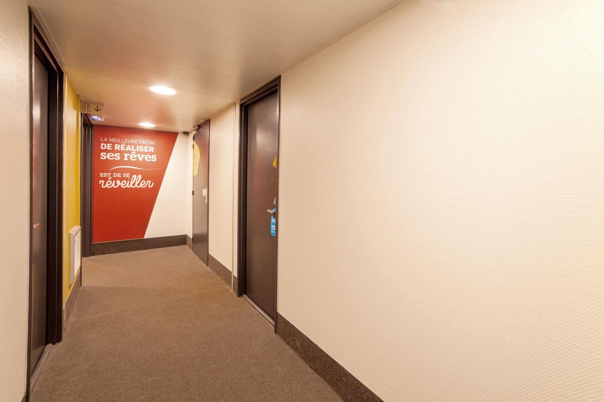 B&B Hotel Rouen Saint-Étienne-du-Rouvray Екстериор снимка